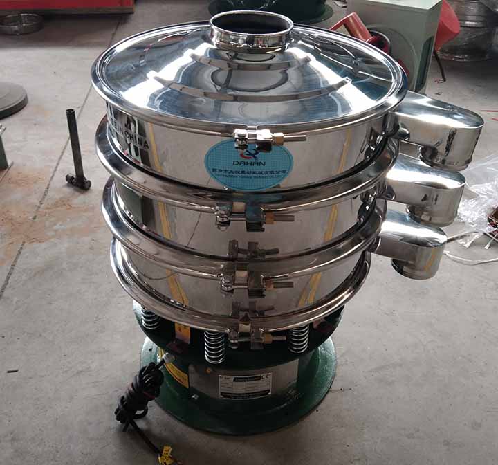 不銹鋼振動篩分機價格